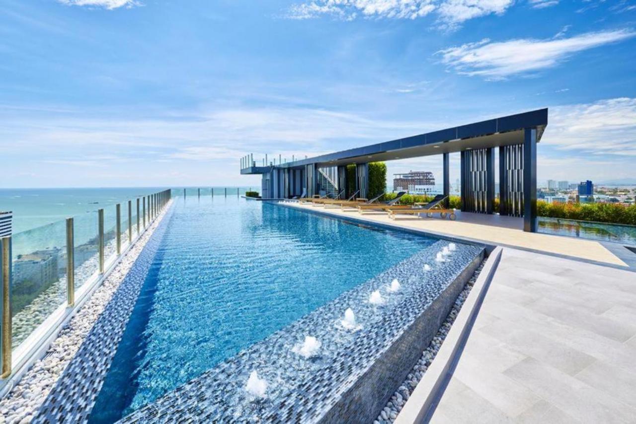 The Base Infinity Apartment Pattaya Exterior foto