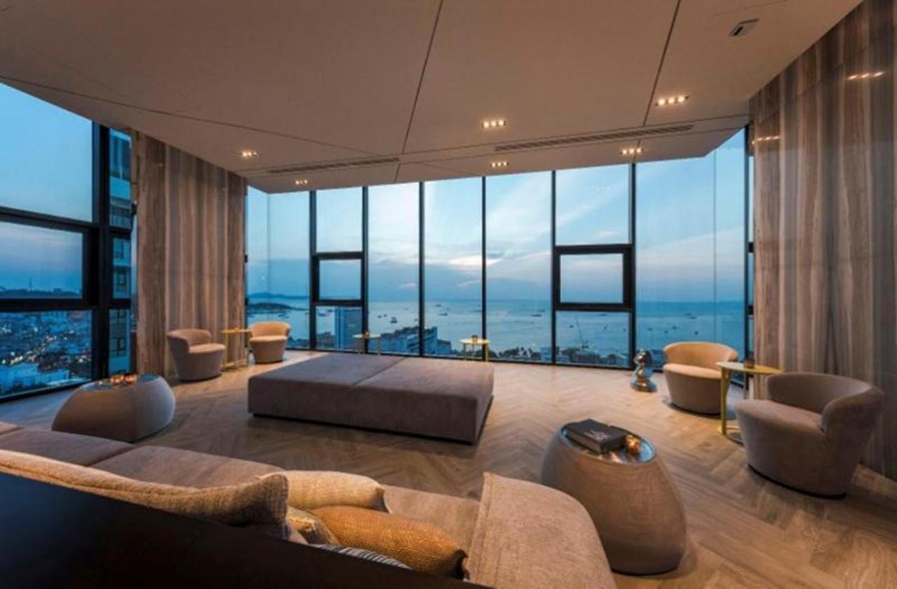 The Base Infinity Apartment Pattaya Exterior foto