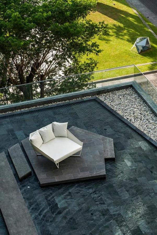 The Base Infinity Apartment Pattaya Exterior foto