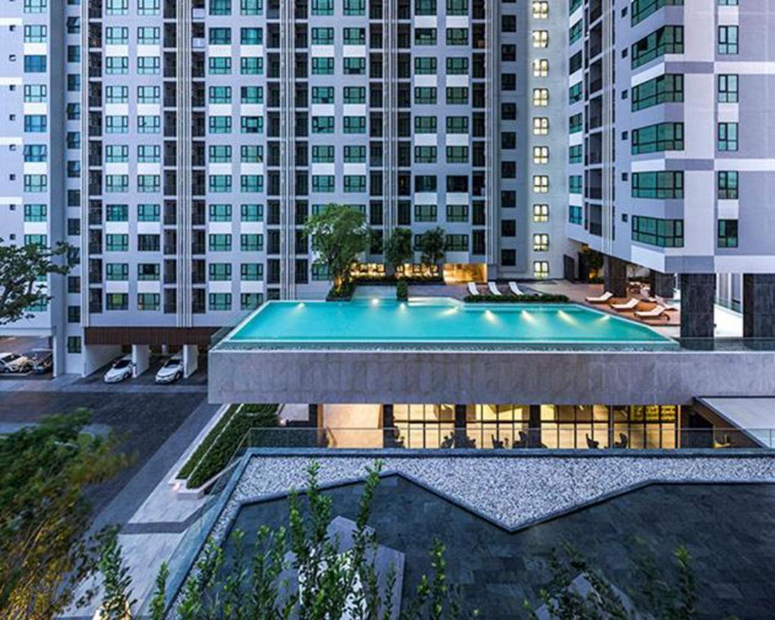 The Base Infinity Apartment Pattaya Exterior foto