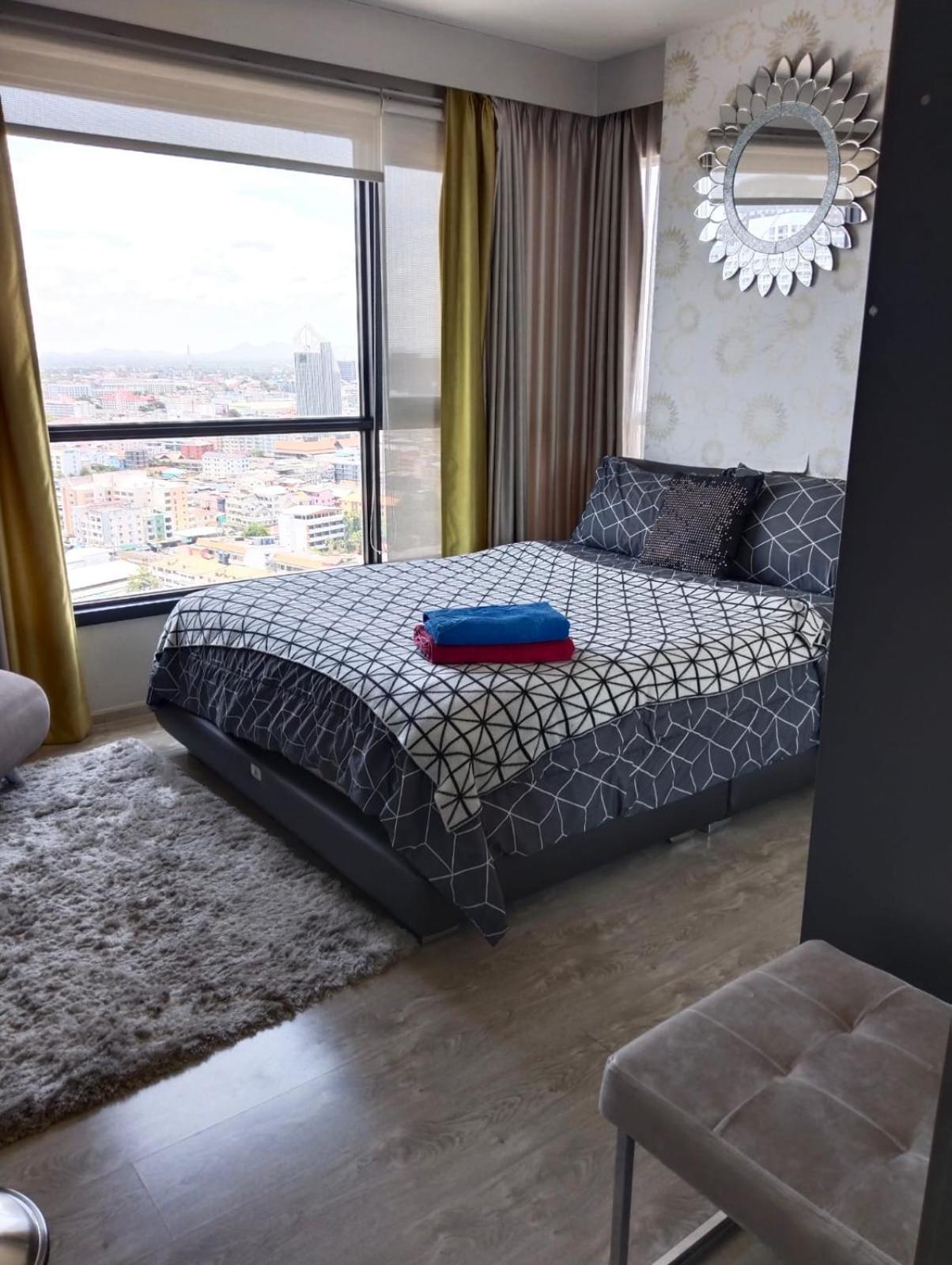 The Base Infinity Apartment Pattaya Exterior foto